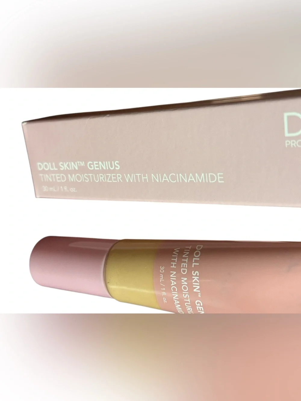 Doll 10 Genius Tinted Moisturizer 1oz 20ml New In Box
